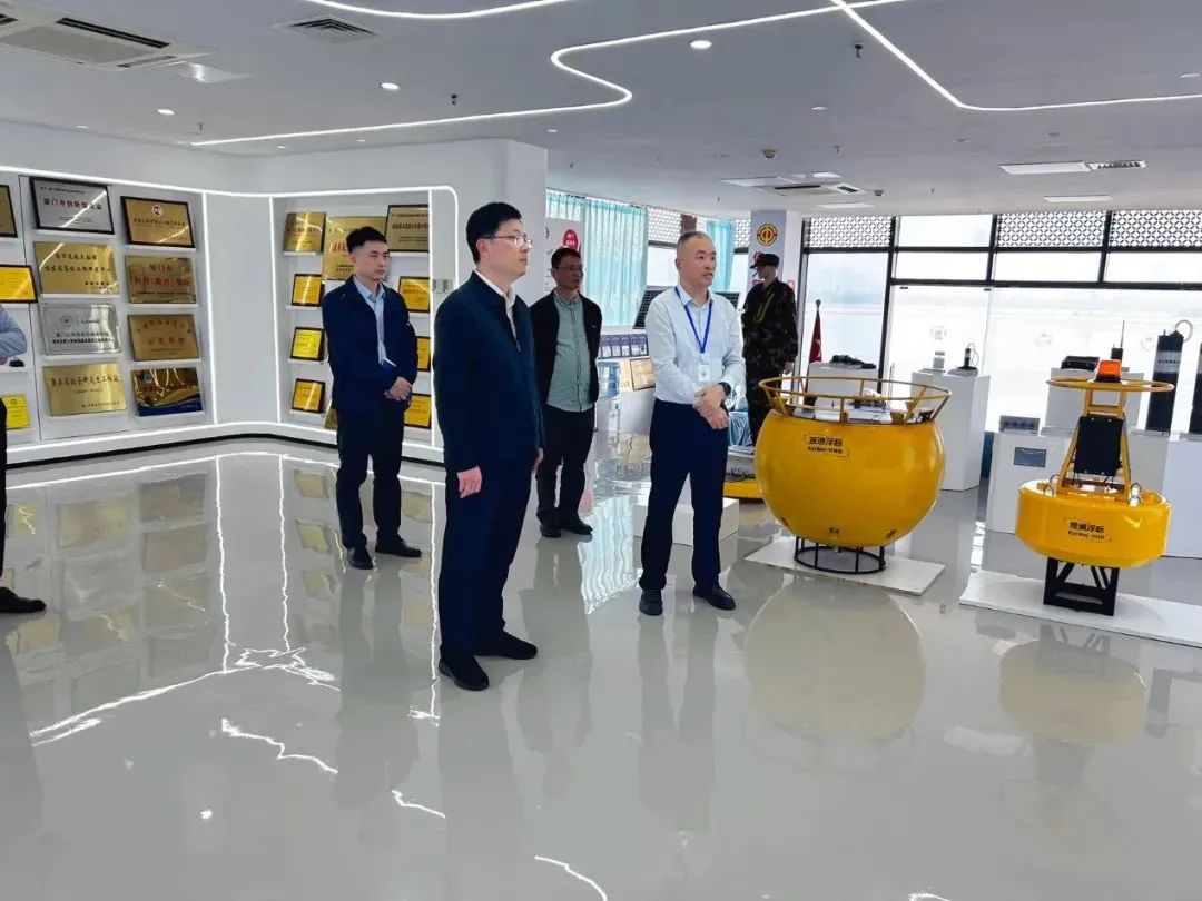 7040332e3d1947ed96217f2bd7c81bcd.jpg 7040332e3d1947ed96217f2bd7c81bcd.jpg